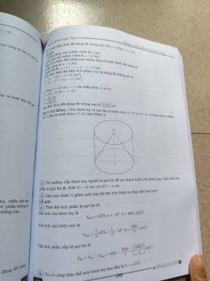 TUYỂN TẬP ĐỀ THAM KHẢO TUYỂN SINH 10 2026-2027, Bản chính thức