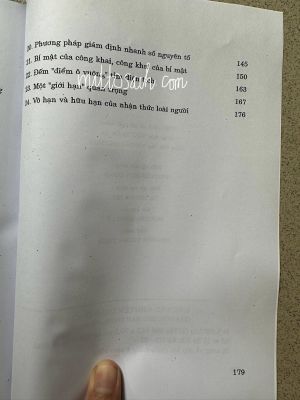 Các câu chuyện Toán học tập 4: Hữu hạn trong vô hạn