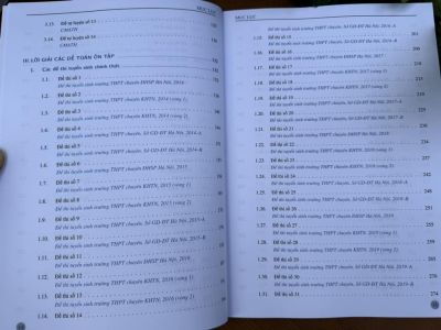 96+ đề thi vào 10 chuyên Toán