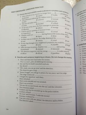 LANGUAGE PRACTICE FOR FIRST - MICHAEL VINCE - ENGLISH GRAMMAR & VOCABULARY