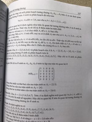 Toán rời rạc và ứng dụng - Nguyễn Hữu Điển.